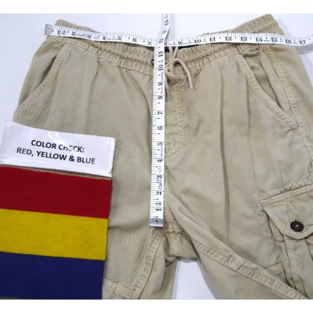 AMERICAN EAGLE tan 100% cotton cargo shorts inseam 10